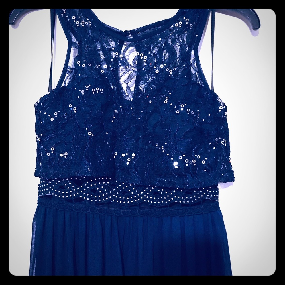 SOLD! I.D. San Francisco- size 5- Navy blue formal